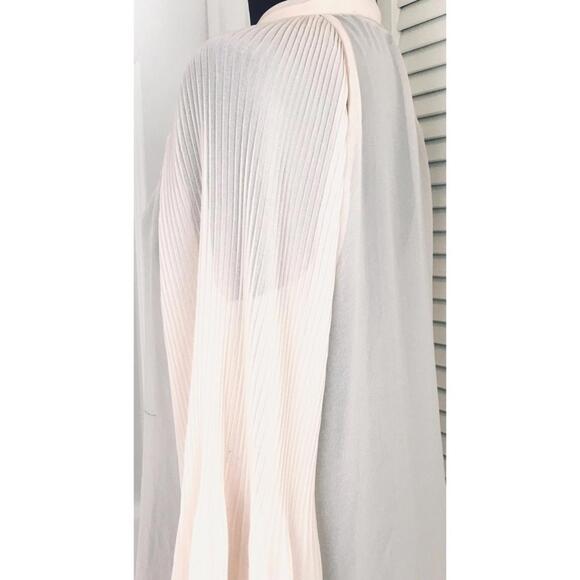 Zara Basic button down blouse - Picture 4 of 7